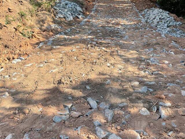 Venda em Povoado Eixo Quebrado - Brumadinho
