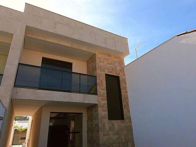 #240 - Casa Duplex para Venda em Sarzedo - MG - 1