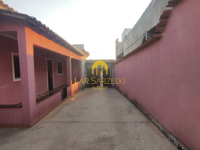 #525 - Casa para Venda em Sarzedo - MG