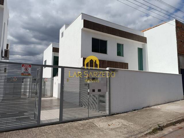 #924 - Casa Duplex para Venda em Sarzedo - MG - 1