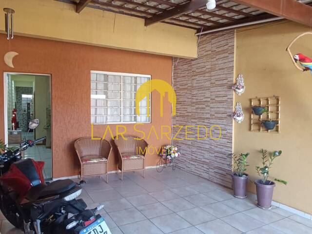 #400 - Casa Duplex para Venda em Sarzedo - MG
