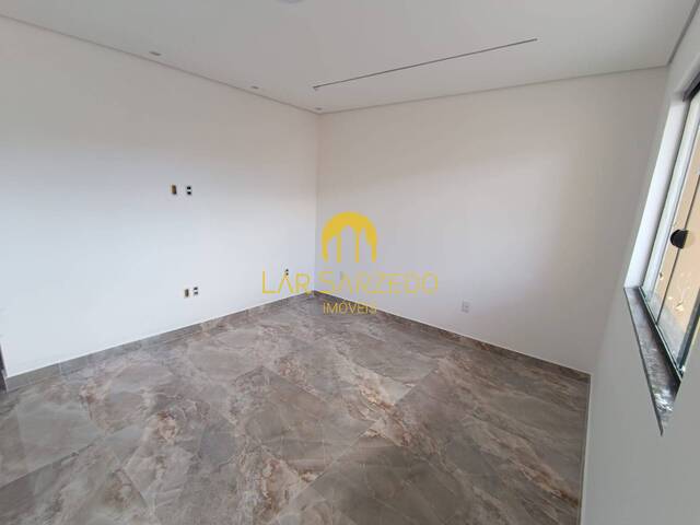 #480 - Casa para Venda em Sarzedo - MG