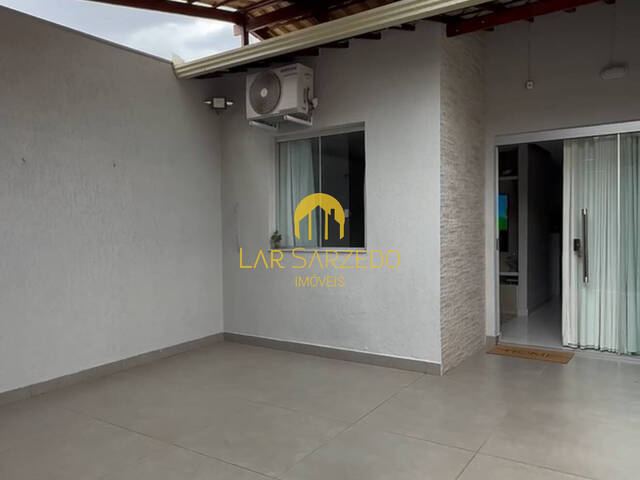 #1011 - Casa para Venda em Ibirité - MG - 1