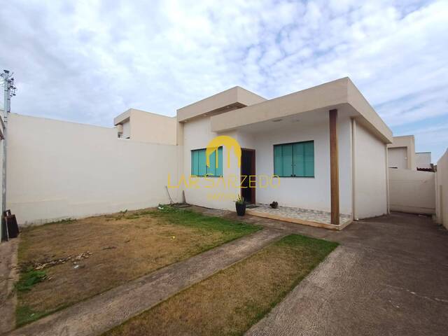 #701 - Casa para Venda em Sarzedo - MG