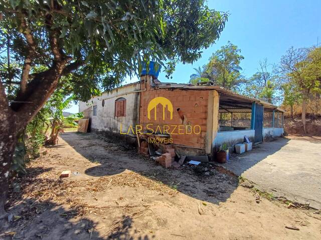 #749 - Casa para Venda em Sarzedo - MG